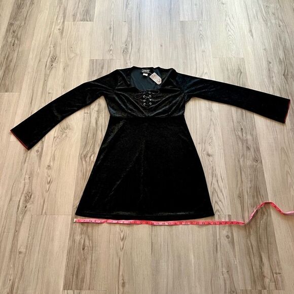 Vintage Y2K Tripp nyc crushed velvet dolly dress in black sz L bell sleeves NWT - Picture 8 of 16